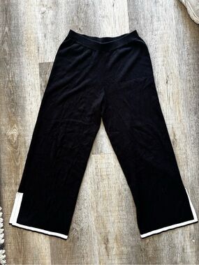 Women’s Black Knit Wide-Leg Bottoms with Contrast Trim